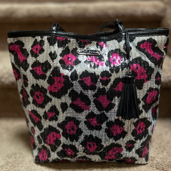 Betsey Johnson Large Leopard Pink and black sequins Tote EUC - Picture 2 of 8